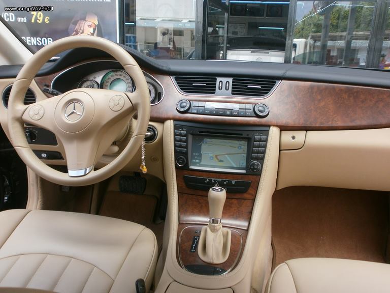 Mercedes CLS 2004-2010 navigatie dvd Parrot Carplay Android Auto DAB+