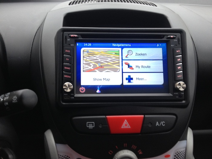 Navigatie Toyota Aygo dvd carkit usb android 10