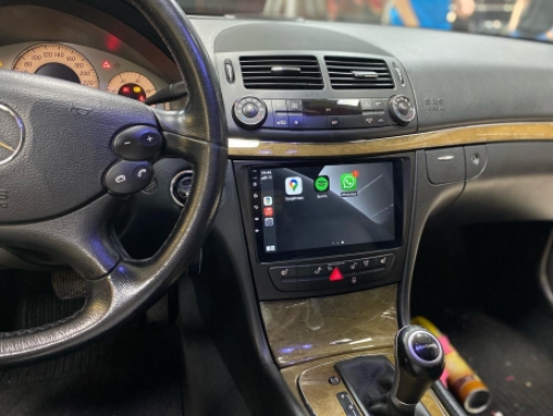 Navigatie voor Mercedes E Klasse W211 touchscreen android 13 carkit Apple Carplay android auto