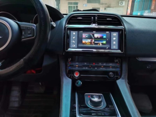 Jaguar XE 2015-2019 navigatie carkit android 10 carplay usb