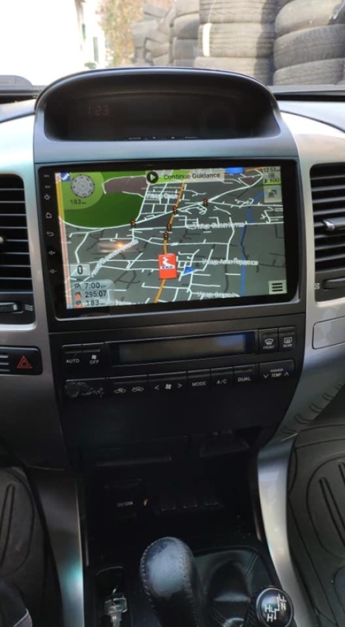 Navigatie Toyota Landcruiser I20 carkit android 10 touchscreen carplay overname DSP