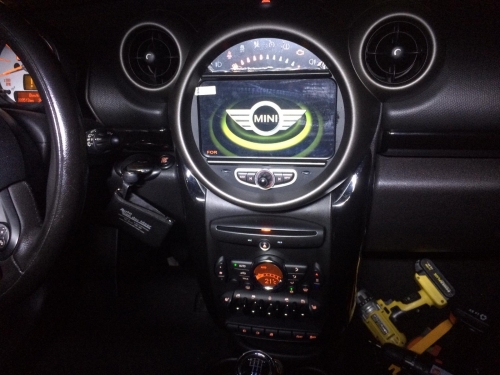 Navigatie Mini dvd carkit touchscreen usb sd wifi android 13 met apple carplay