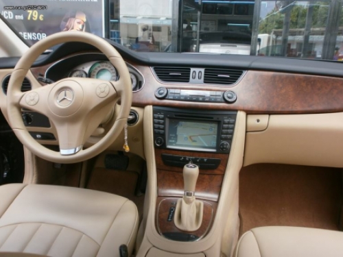 Mercedes CLS 2004-2010 navigatie dvd Parrot Carplay Android Auto DAB+