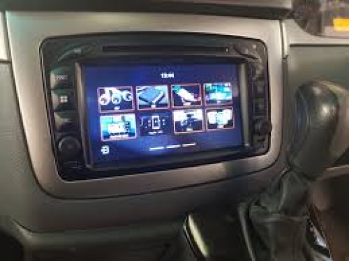 Mercedes C klasse 2000-2004 navigatie dvd parrot usb tmc apple carplay android auto