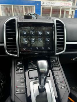 Navigatie Porsche Cayenne 2011-2017 carkit android 14 met apple carplay en android auto overname bose