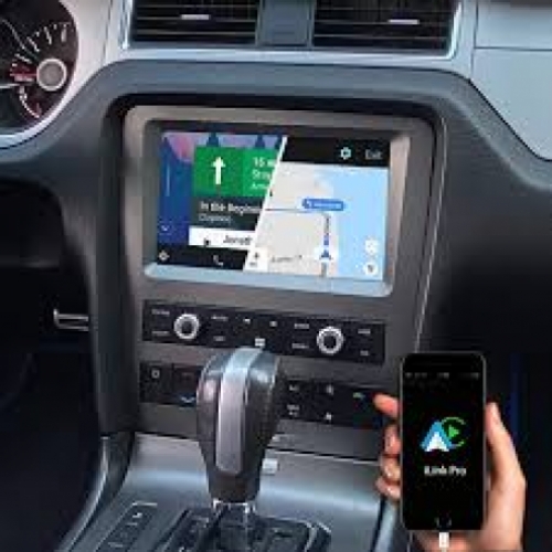 Navigatie Ford mustang touch Screen parrot carkit overname boordcomputer TMC Carplay android auto